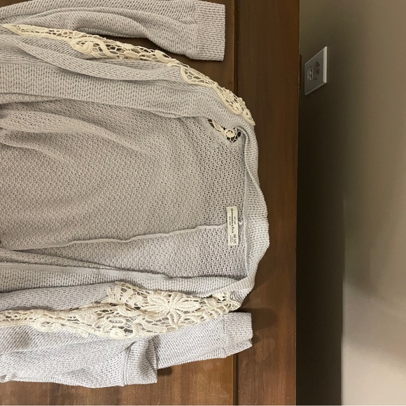 Abercrombie and fitch Light blue Cardigan with Lace Detail - Picture 1 of 2